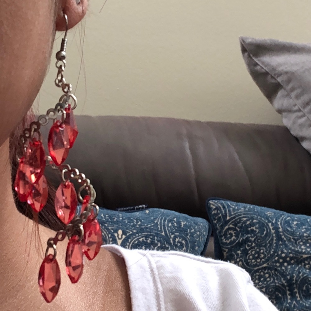 Pair of earrings